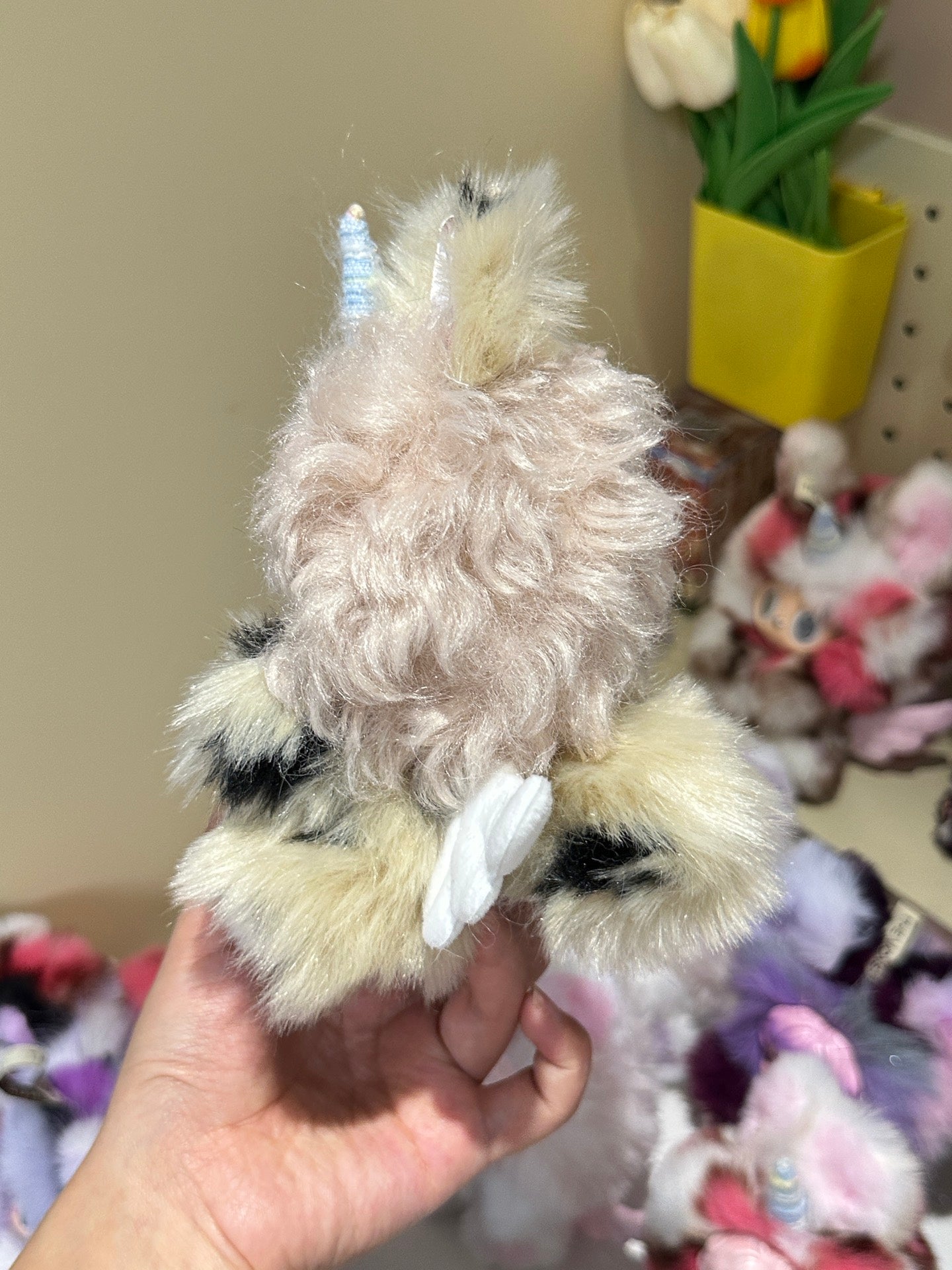 SP Original Design Sitting Unicorn