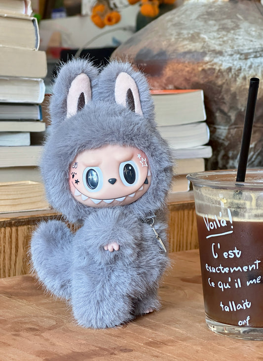 Original Design Rock Wolf