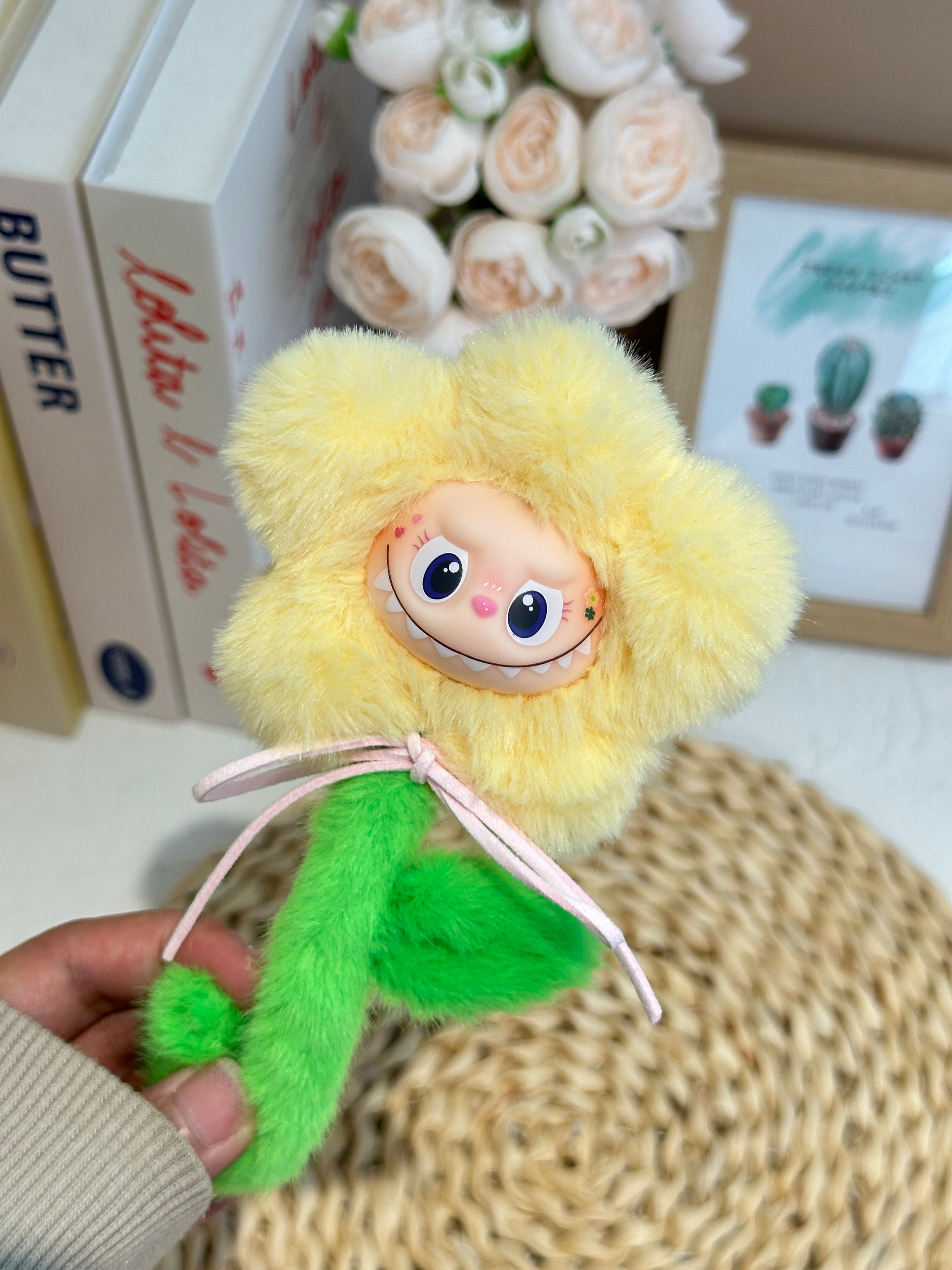 Original Design Yellow Flower | Mini labubu collection – MinnieTrendyToys