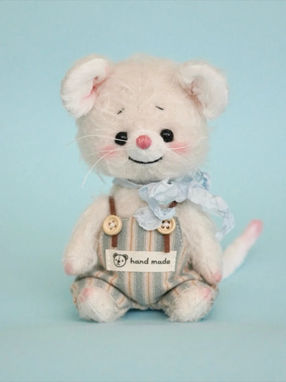 【Smiling Mouse】Handmade DIY Mohair Articulated Doll