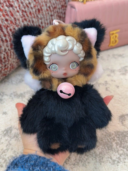 SP Original Design Leopard Black Cat  (moveable hands, stand & sit)