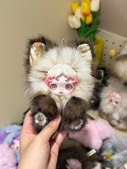 SP Original Design Sitting Kitty