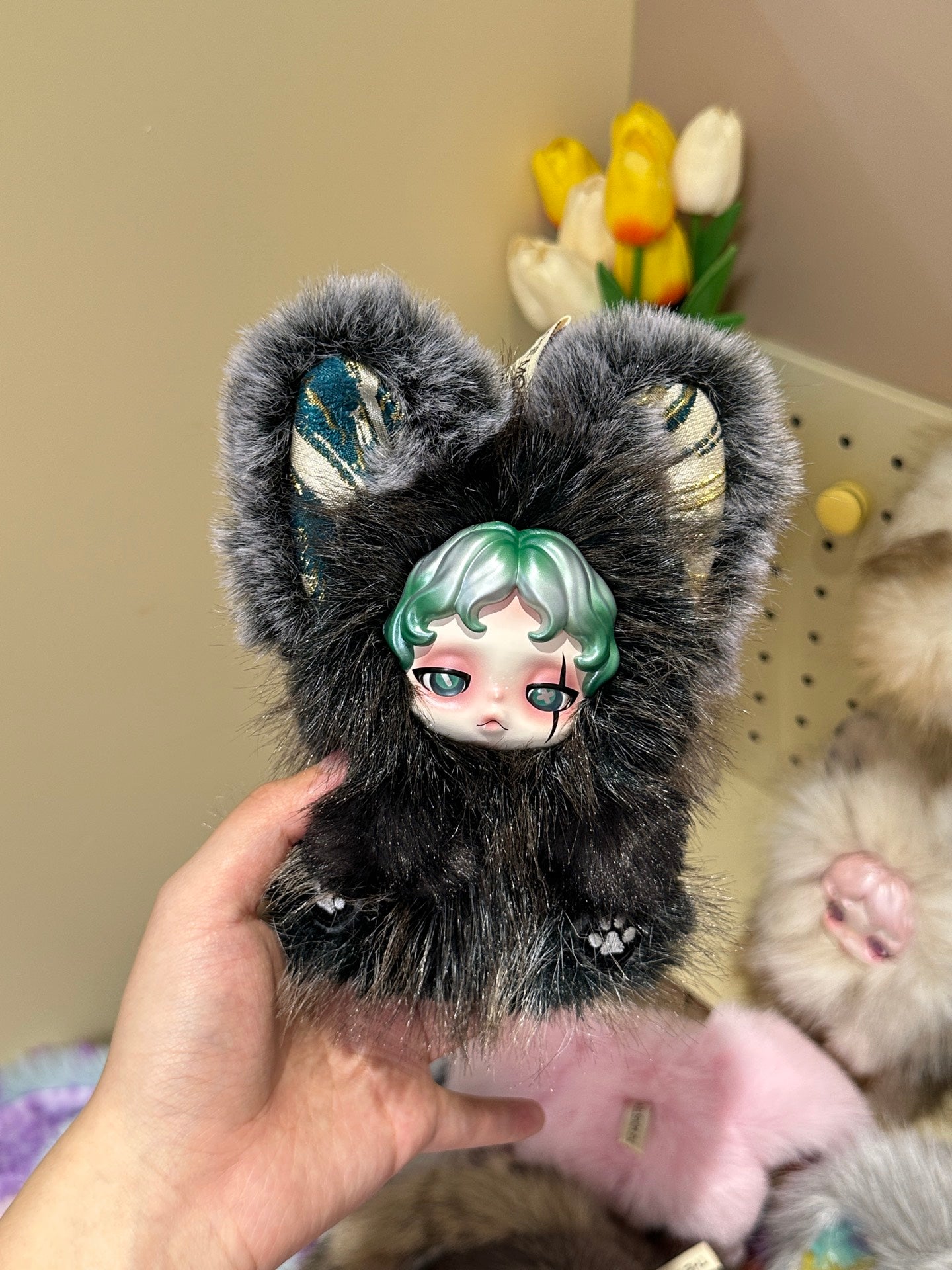SP Original Design Sitting Kitty