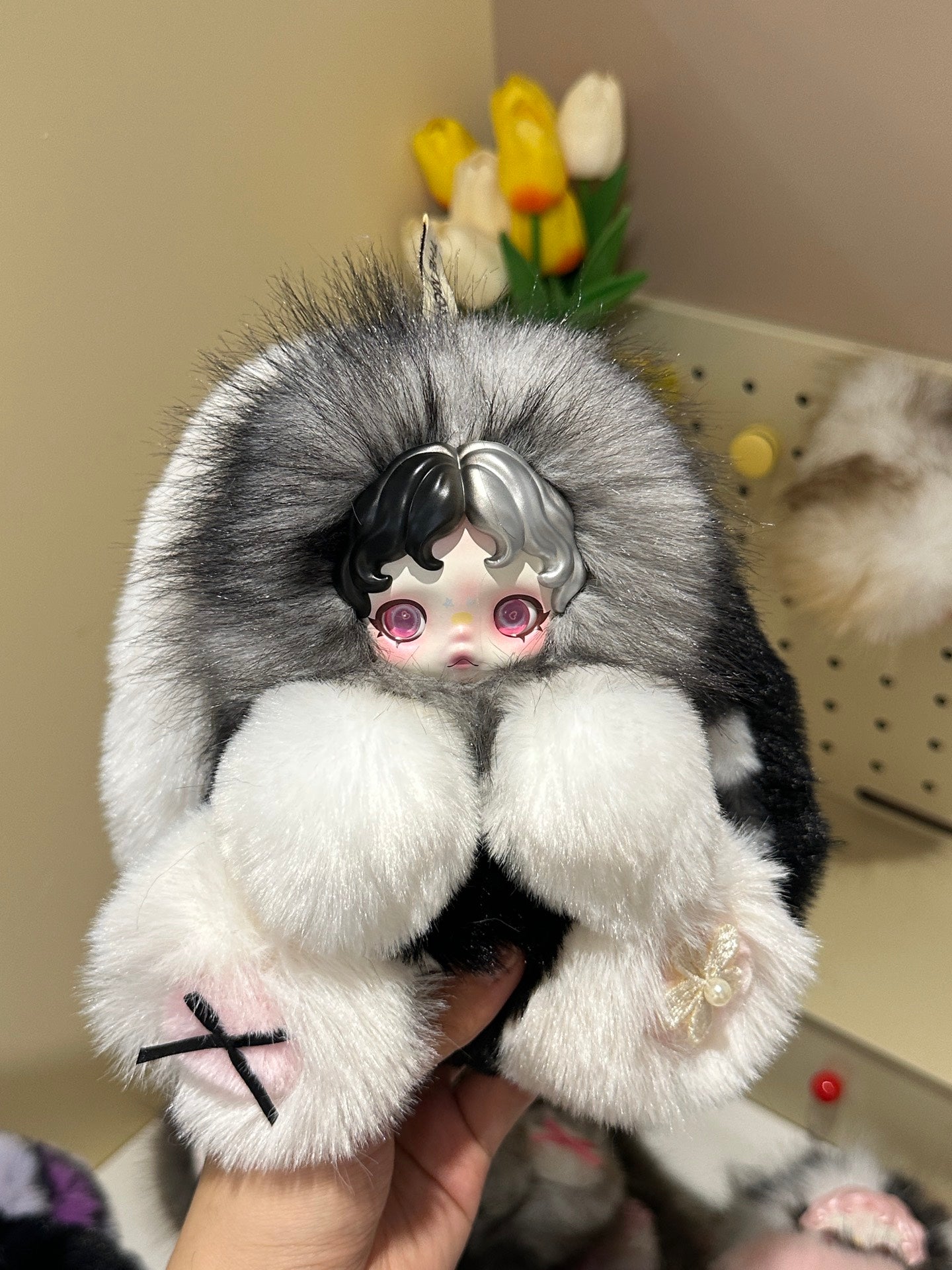 SP Original Design Sitting Bunny