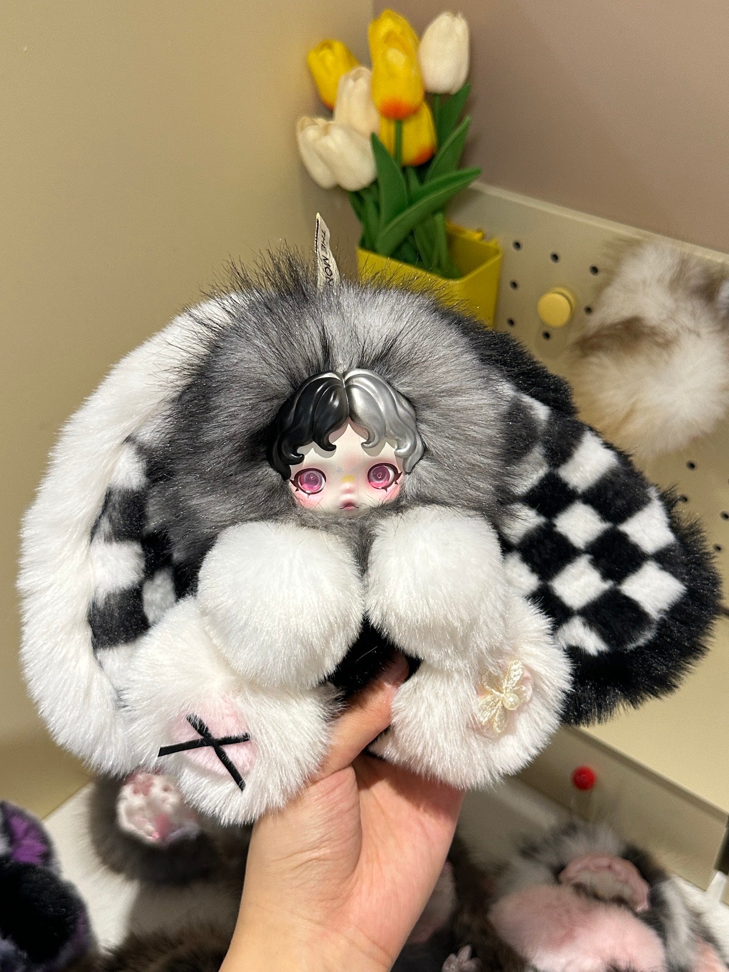 SP Original Design Sitting Bunny