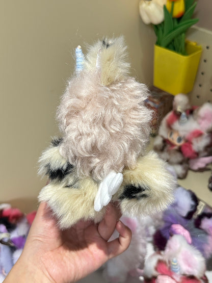 SP Original Design Sitting Unicorn