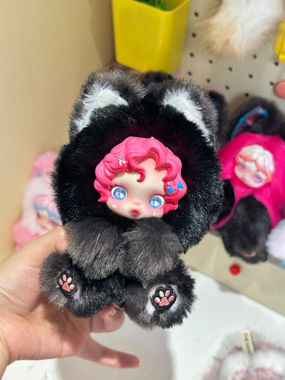 SP Original Design Sitting Kitty