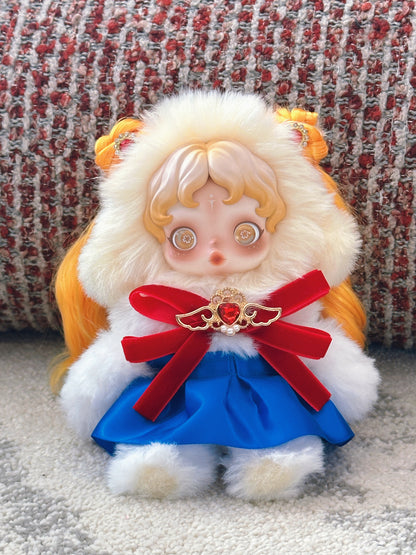 SP Original Design Sailor Moon (moveable hands, stand & sit)
