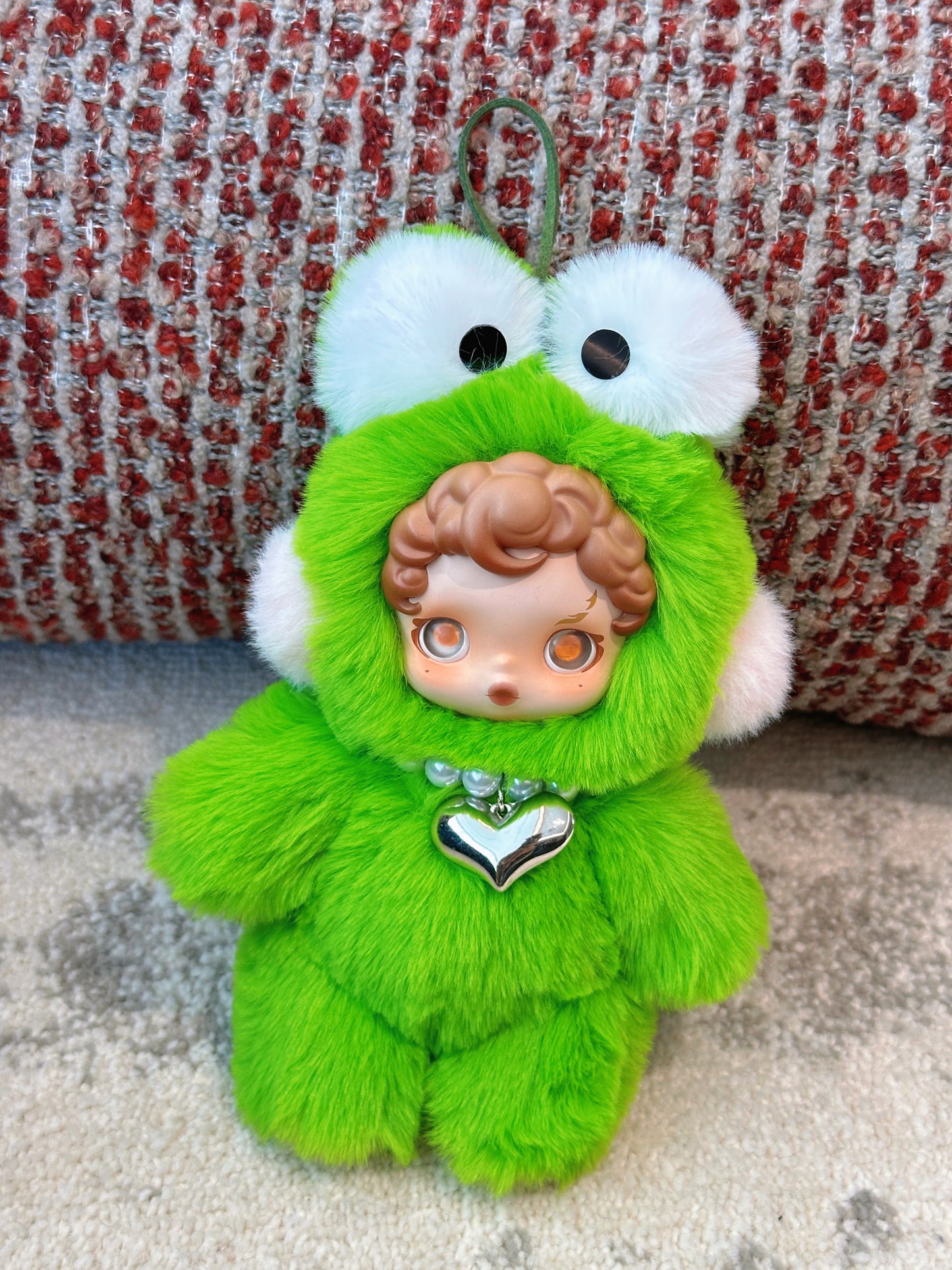 SP Original Design  Keroppi (moveable hands, stand & sit)